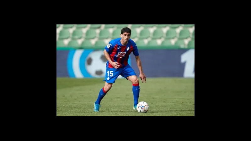 Trận đấu giữa Eibar và Elche